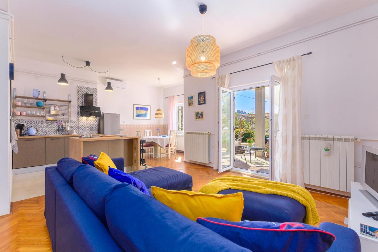 Apartment Macan, Beautiful Green Oasis Pula Exteriör bild
