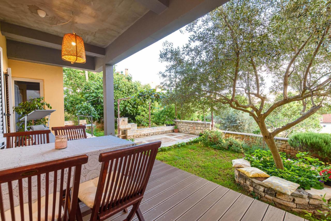 Apartment Macan, Beautiful Green Oasis Pula Exteriör bild