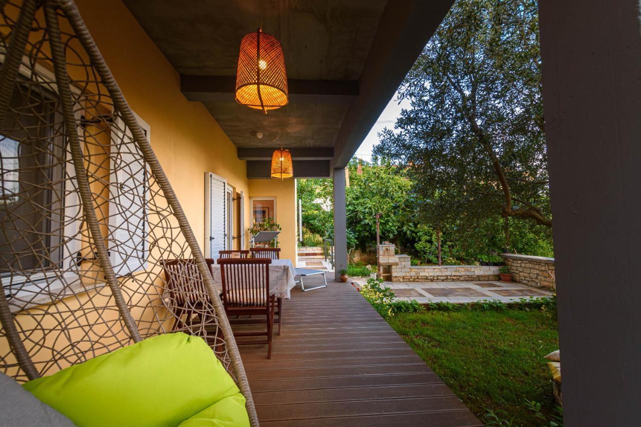 Apartment Macan, Beautiful Green Oasis Pula Exteriör bild